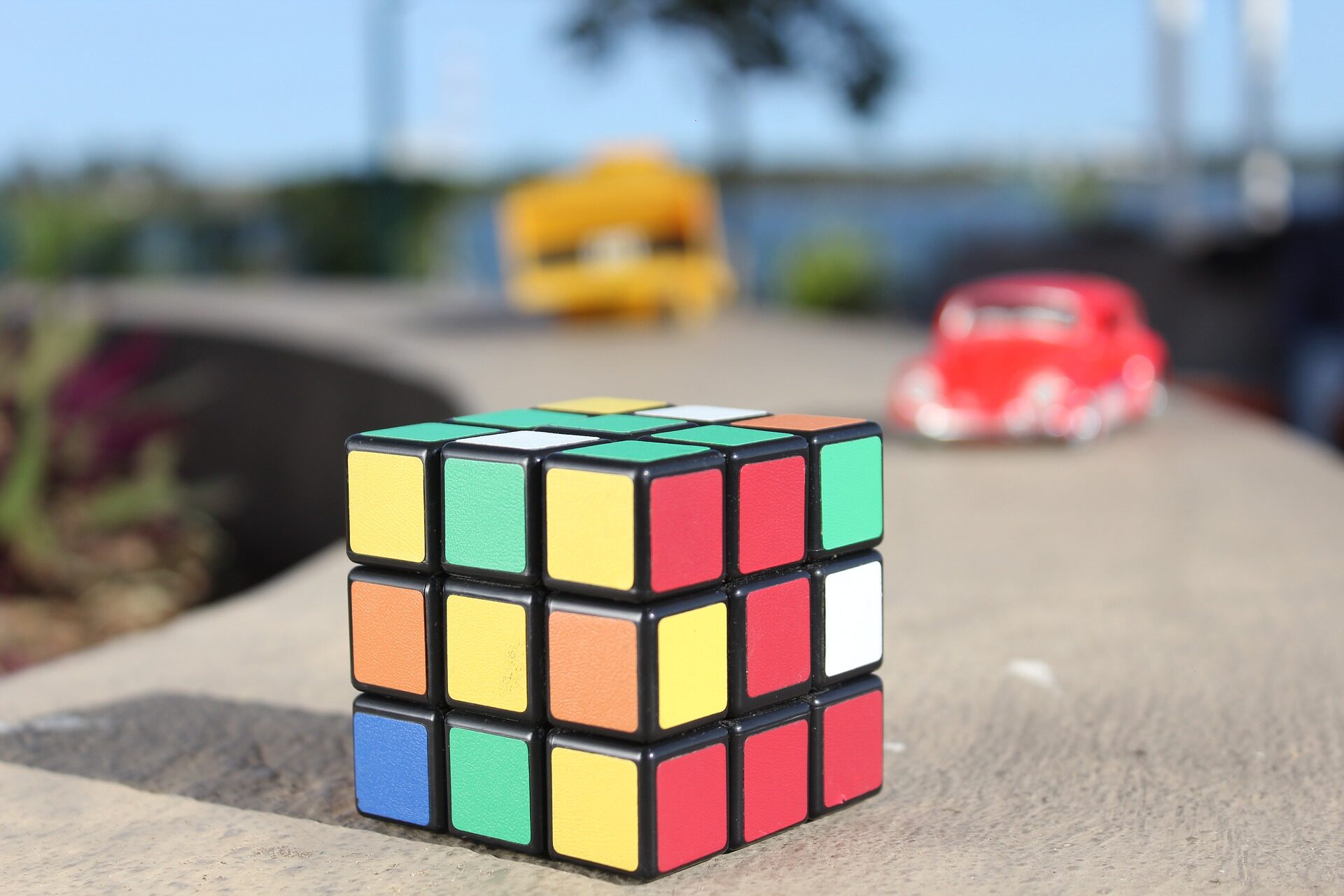 cube-2379851_1920-9174174